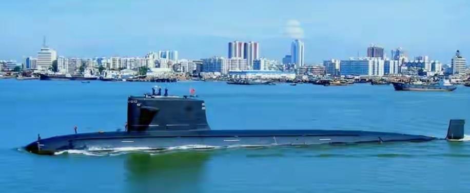 熊猫海军最后一块明显短板也赶上来了，据国外媒体报道，熊猫核潜艇数量首次赶超了大毛