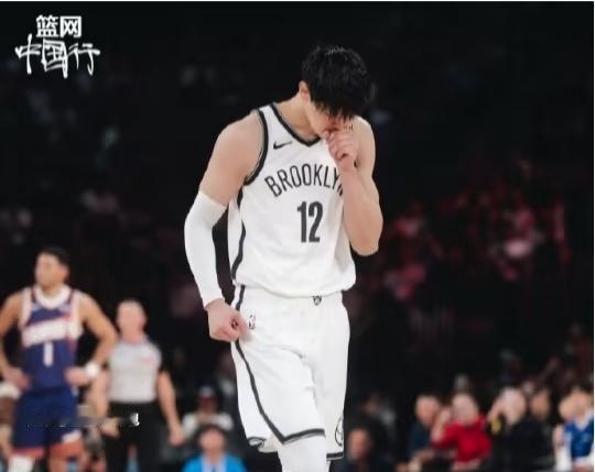 北京时间12月18号，据媒体人Starxia澳洲篮球说，曾凡博拒绝了澳洲NBL伊