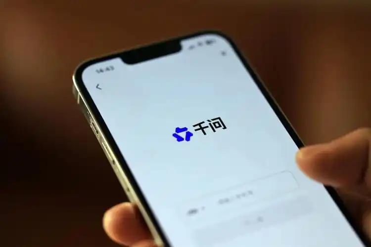 千问3.6-Plus：一日封王，中国AI的"暴力美学"24小时冲顶、1.4万