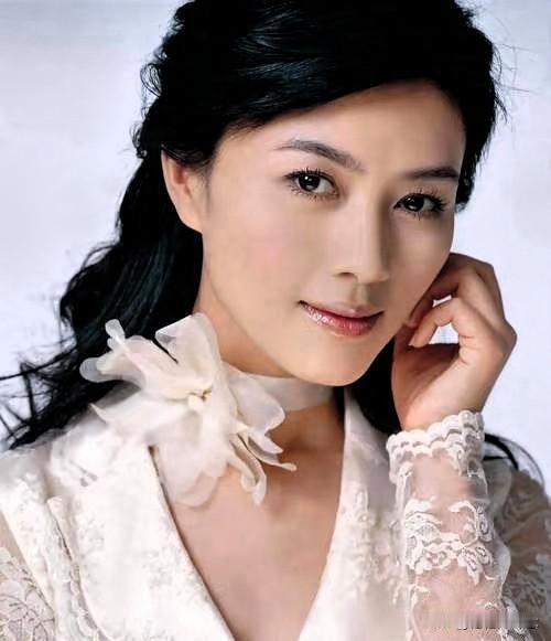 《火种》围脖停更了，这说明问题不小评论越来越多，剧组这会儿应该也懊恼吧[捂脸