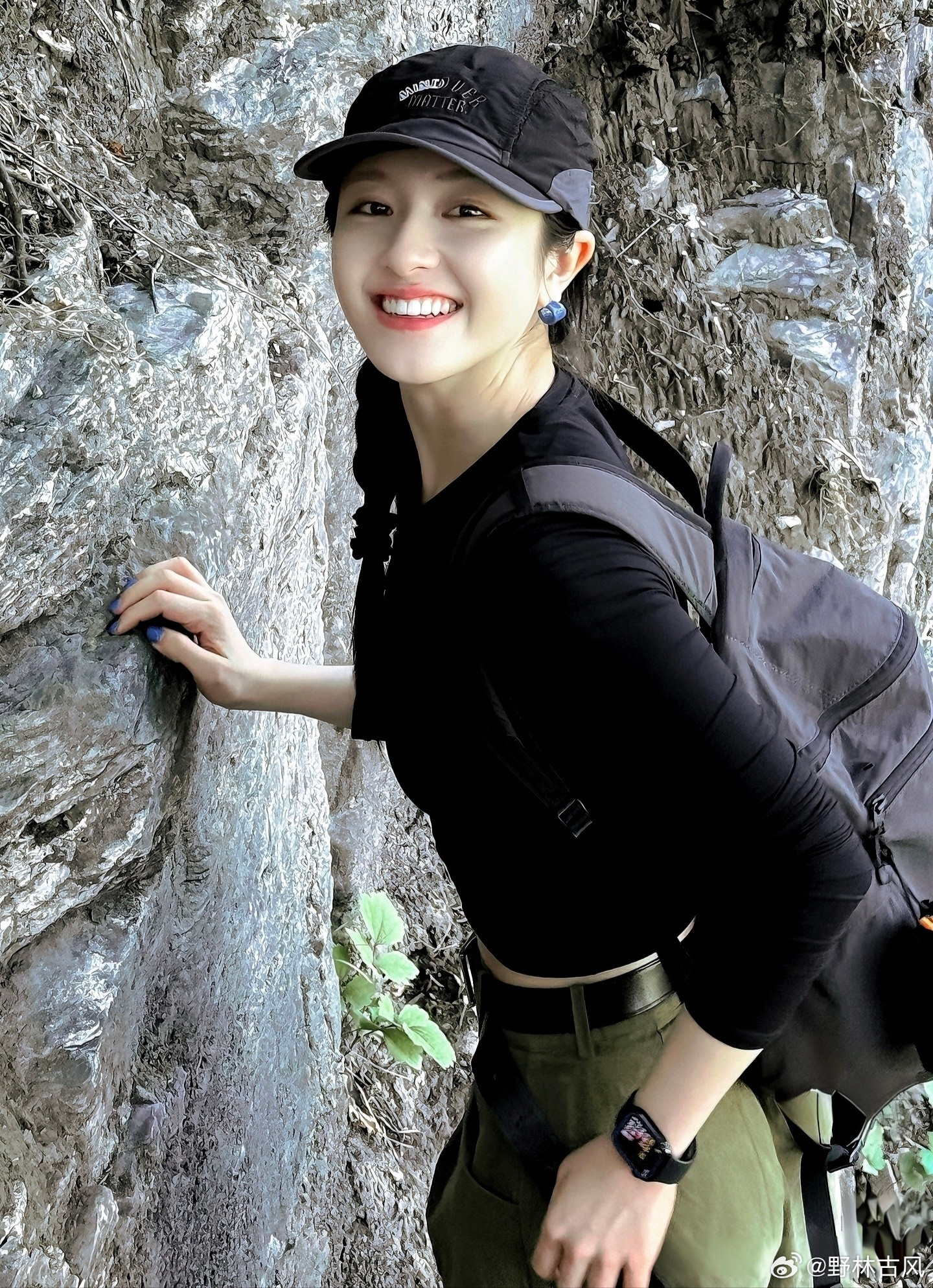 李兰迪户外徒步沉醉山水间