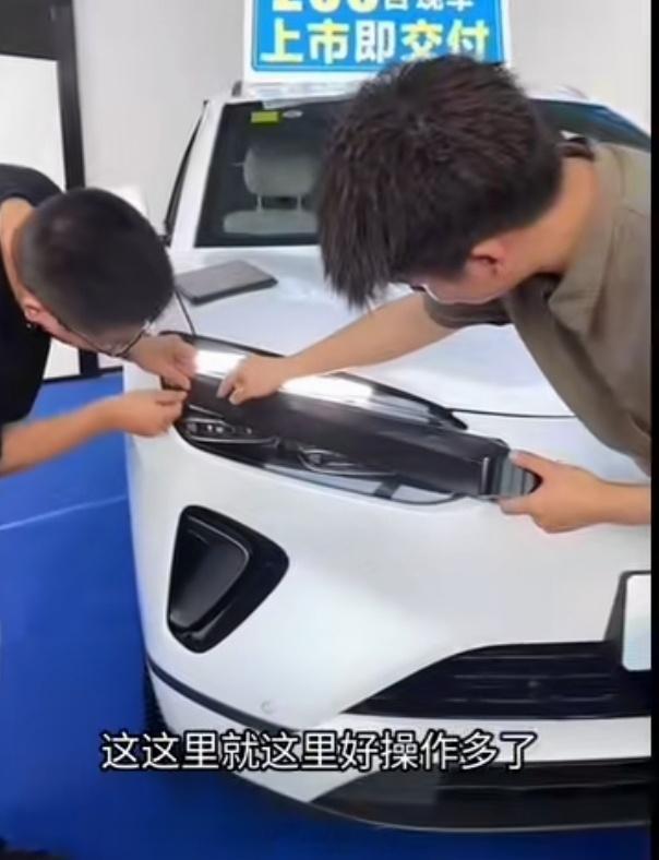 给海狮06的大灯贴个膜，这样颜值好看多了吧​​​