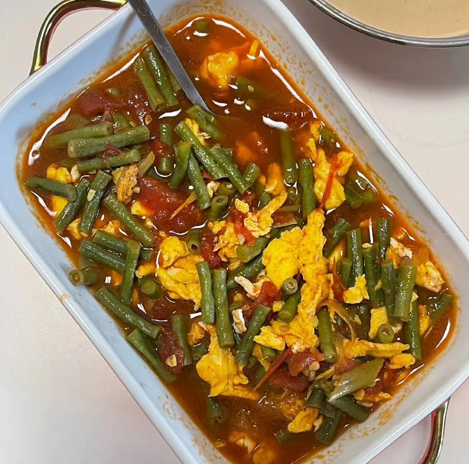 一直觉得，豆橛子怎么吃都不美味坐标河南，以前都是凉拌豆橛子，豆橛子炒鸡蛋，清炒
