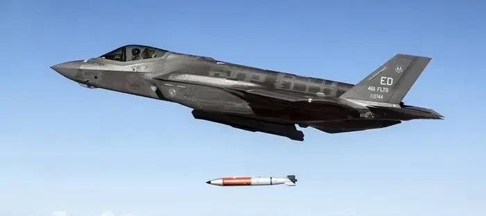 据外媒报道就在本月下旬，美国军队开始“批量生产”B61-13战术核武器。这一安排