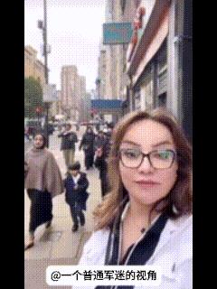 一名英国妇女表示要给大家展示一下新伦敦，通过她的视频可以看出街上黑压压一片，大批