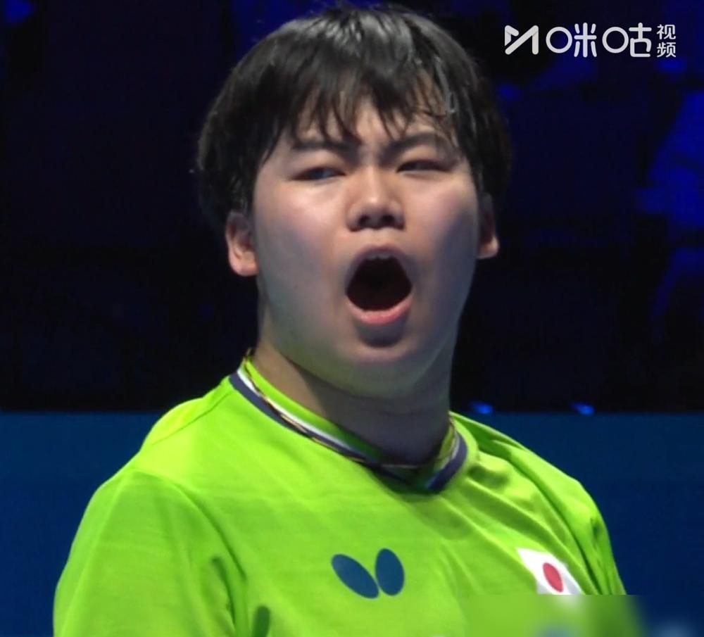 别扯什么竞技道德，那是弱者的遮羞布。4月5日那场男单半决赛，松岛辉空用一场教科书