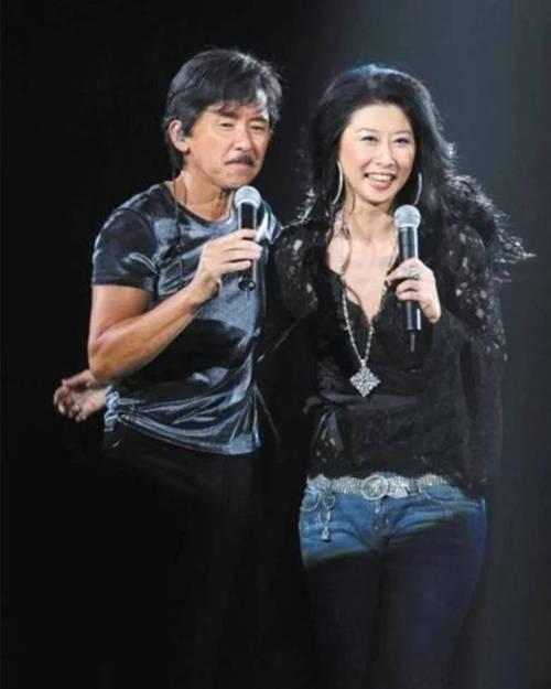 2025年10月9日，林子祥与叶倩文“白头到老WEAREONE”主题演唱会