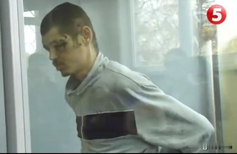 俄军囚犯士兵全都交代了！当时，俄军手机没电了，没有导航走错路，结果直接进了乌军检