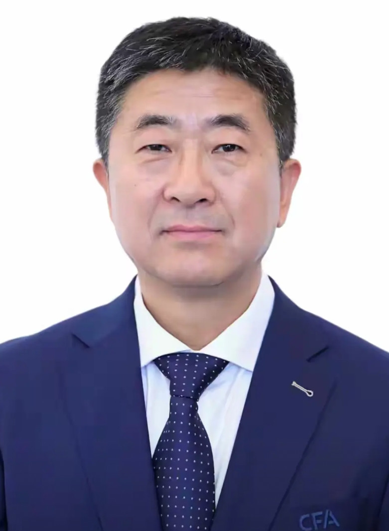 中国足球又有新人事变动，万建斌已任中国足协副主席、竞委会副主任。此前他担任国家体