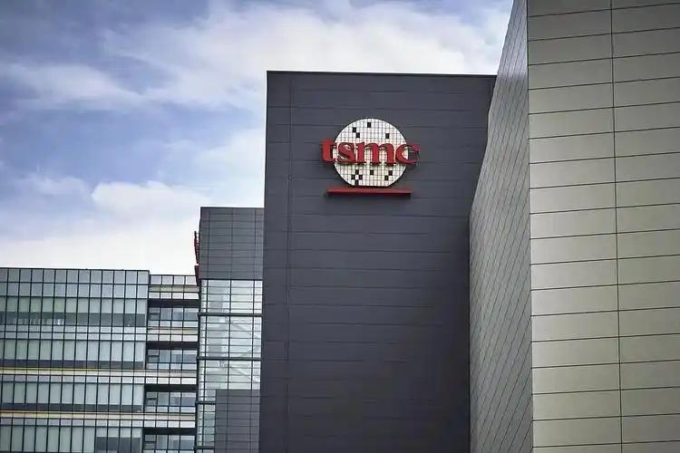 美国为什么害怕中国收复台湾？不夸张的说，只要中国收回台湾，美国就得霸主的位置滚下