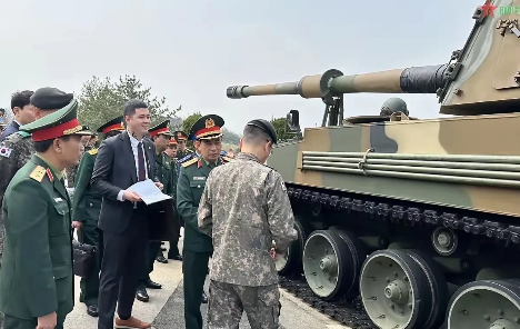 苏林到底打算怎么做？越南的领导人在完成首访韩国后，签署了一份合同，购买了20门