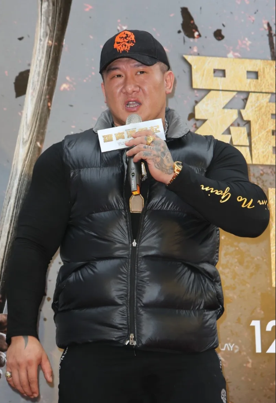 馆长陈之汉这段话足以封神了馆长说：没去上海之前，我就已经醒悟了，去了之后让我更