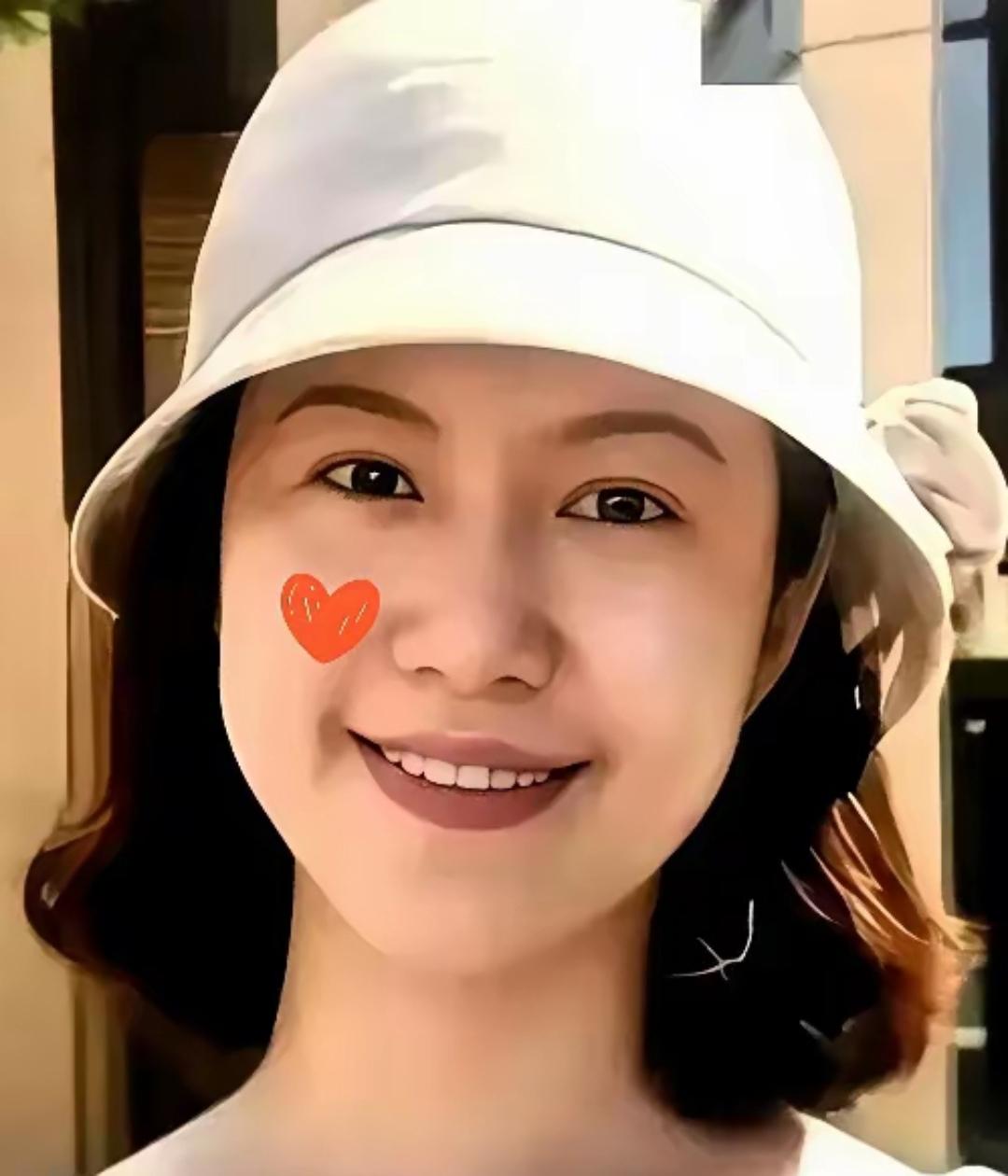 当代最动人的女性独白——翁帆写下：“我走向杨先生，不是奔向锦衣玉食，也不是图