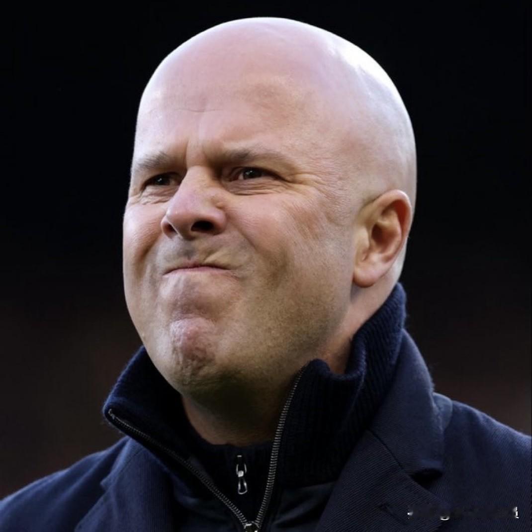 在主场输给瓜迪奥拉的曼城队后，斯洛特面临着巨大的压力！有消息透露，利物浦正在