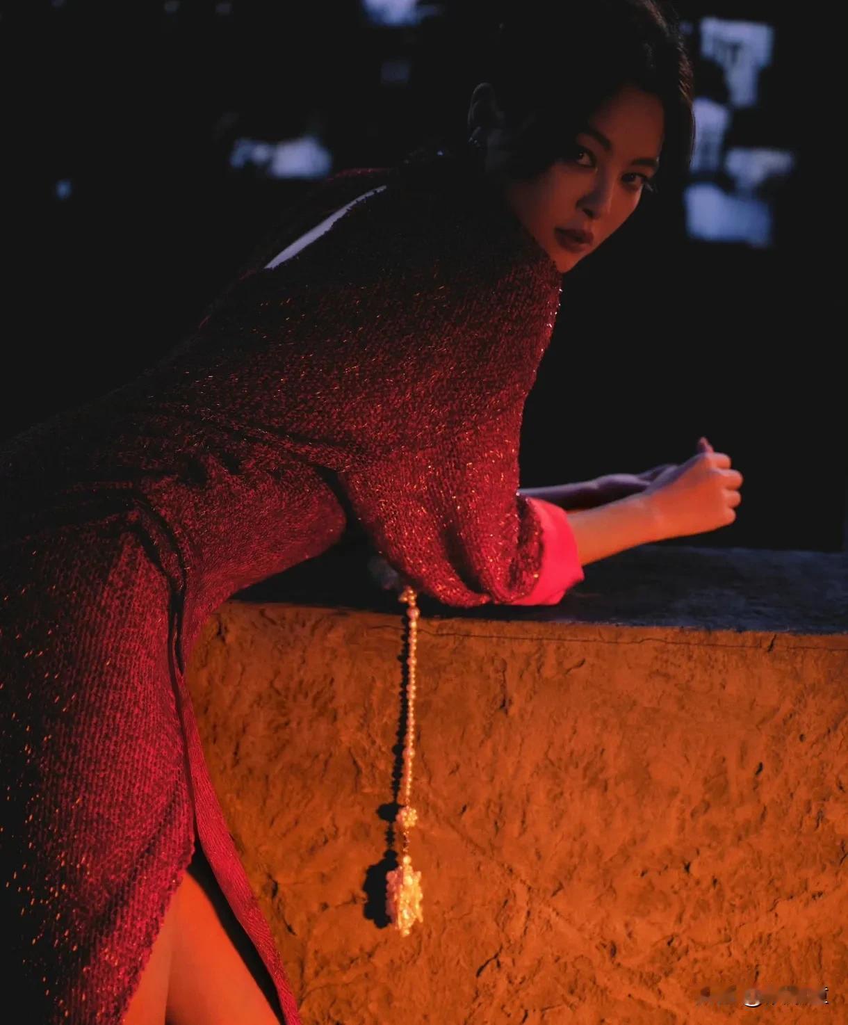 微博之夜，座位风波，导致杨幂、辛芷蕾、肖战三人无端被争议！事情的原因其实很简单