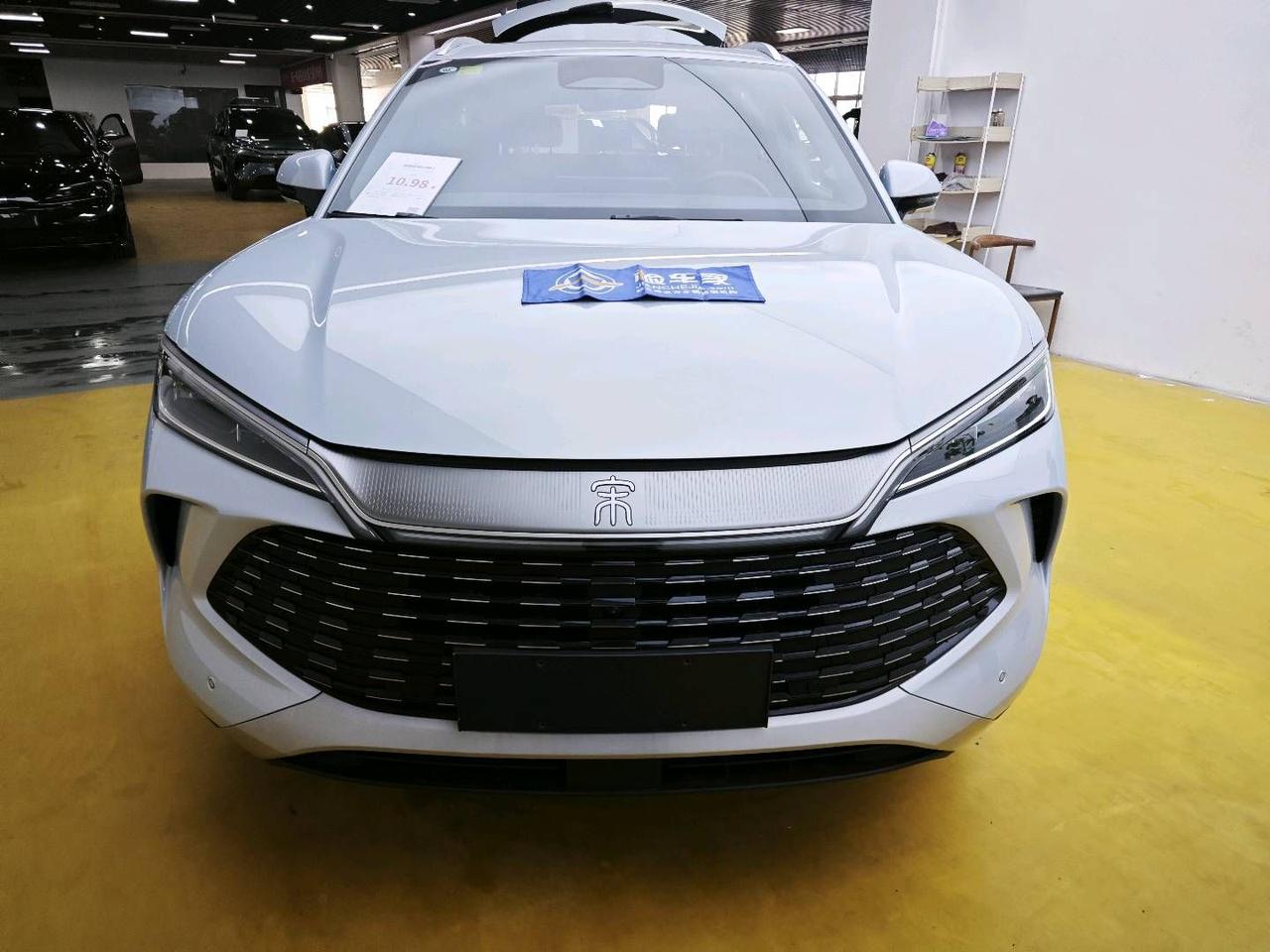 一年两箱油，为何买新能源？前两天验了一台比亚迪宋L，2025年2月上牌的DM-