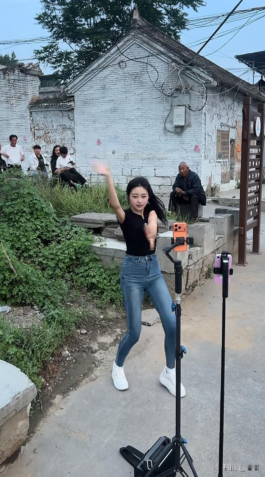 我说最近公园怎么没大爷了[捂脸哭]