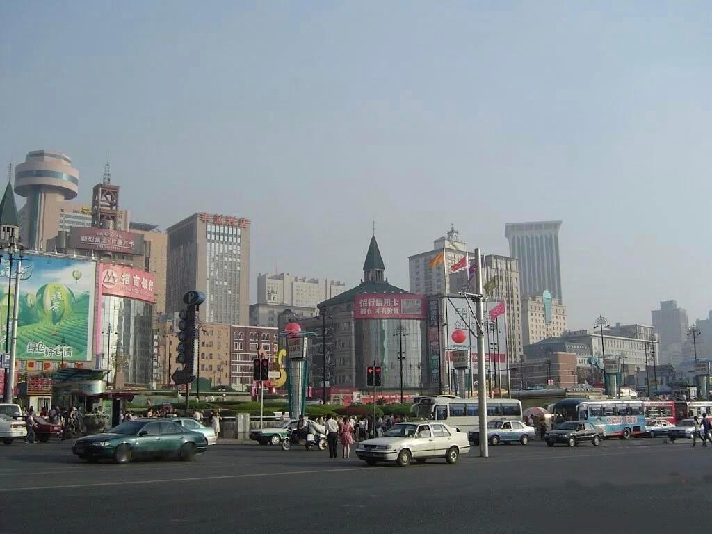2000年，辽宁省大连市