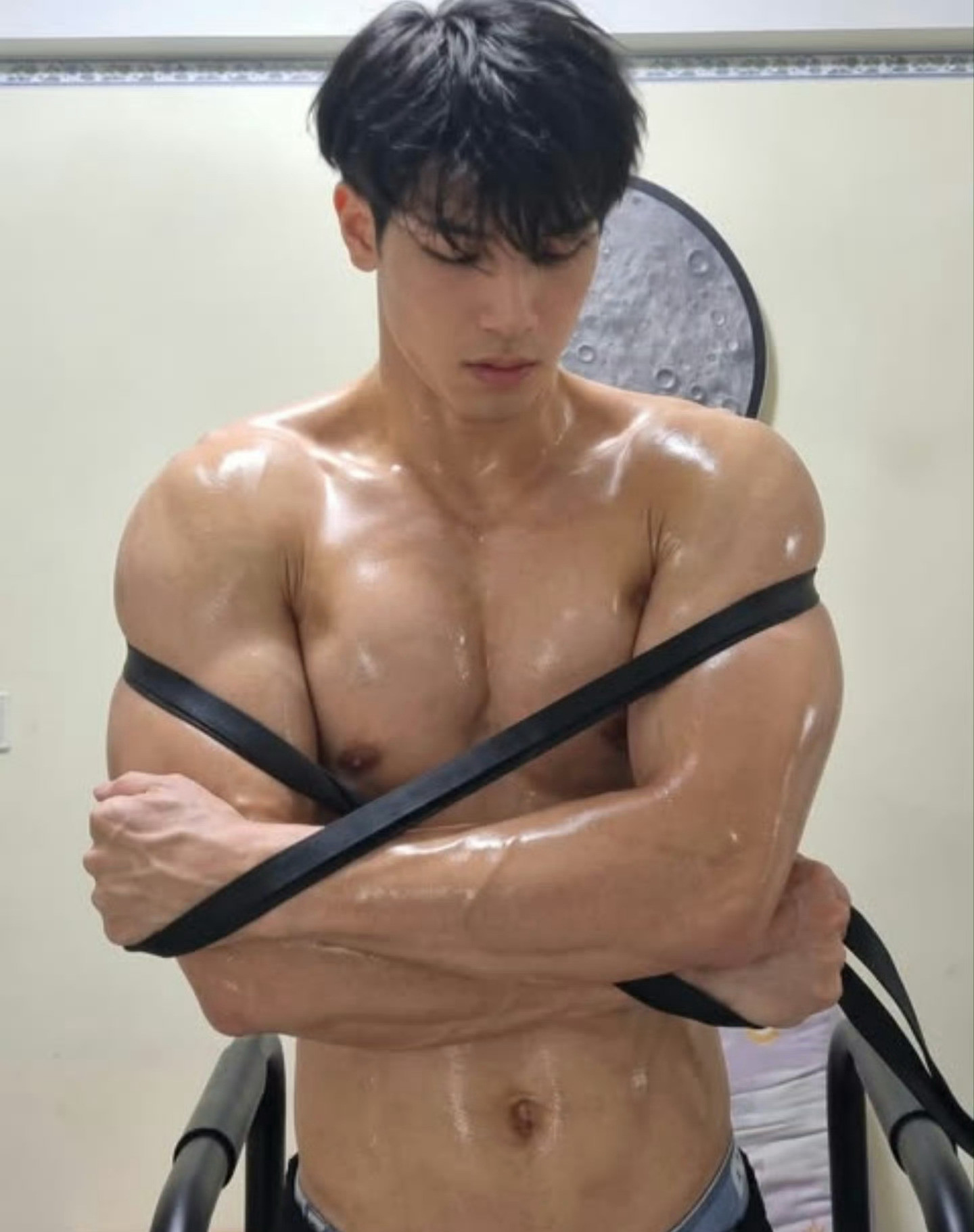 🙌🏻​​​帅给力​​​