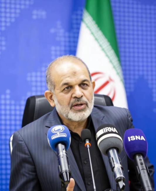 伊朗真正的“扫地僧”出山了，藏了40年，一出手够老美和以色列喝一壶提到伊朗强