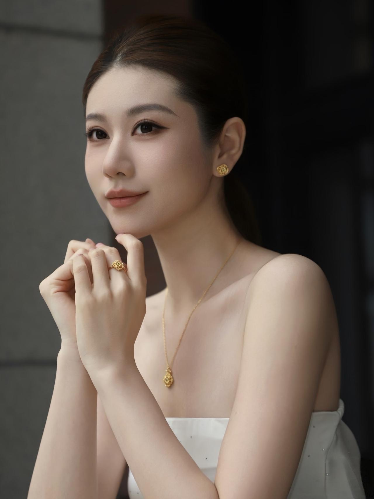 你喜欢哪一种气质的美女？