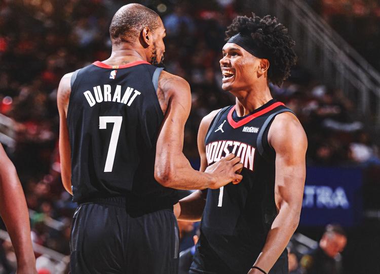 小贾：杜老大，最后那7.6秒，你真敢投啊！我那记续命三分要是没进，你还能绝杀不？