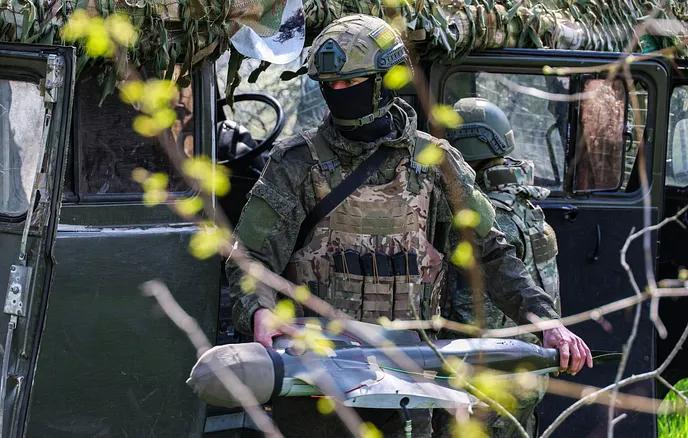 塔斯社4月28日卢甘斯克电军事专家安德烈·马罗奇科向塔斯社表示，俄军于4月