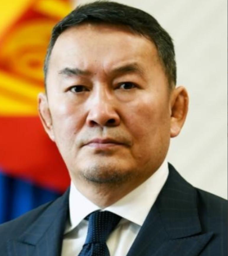 一位蒙古国网友在网上发出了这样一句话：“当初蒙古为何要脱离中国独立出来？独立的意