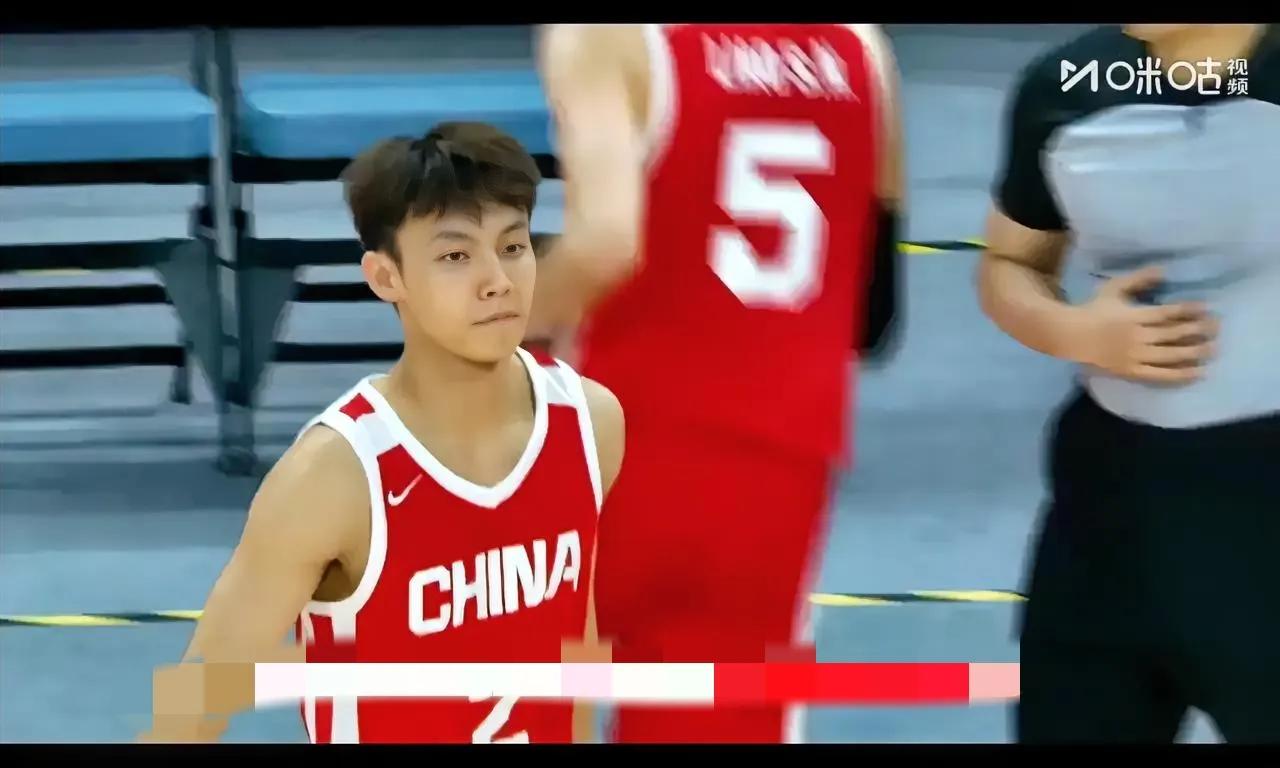 徐杰太憋屈了！男篮热身赛第二场比赛，中国男篮78-62战胜委内瑞拉男篮！本场