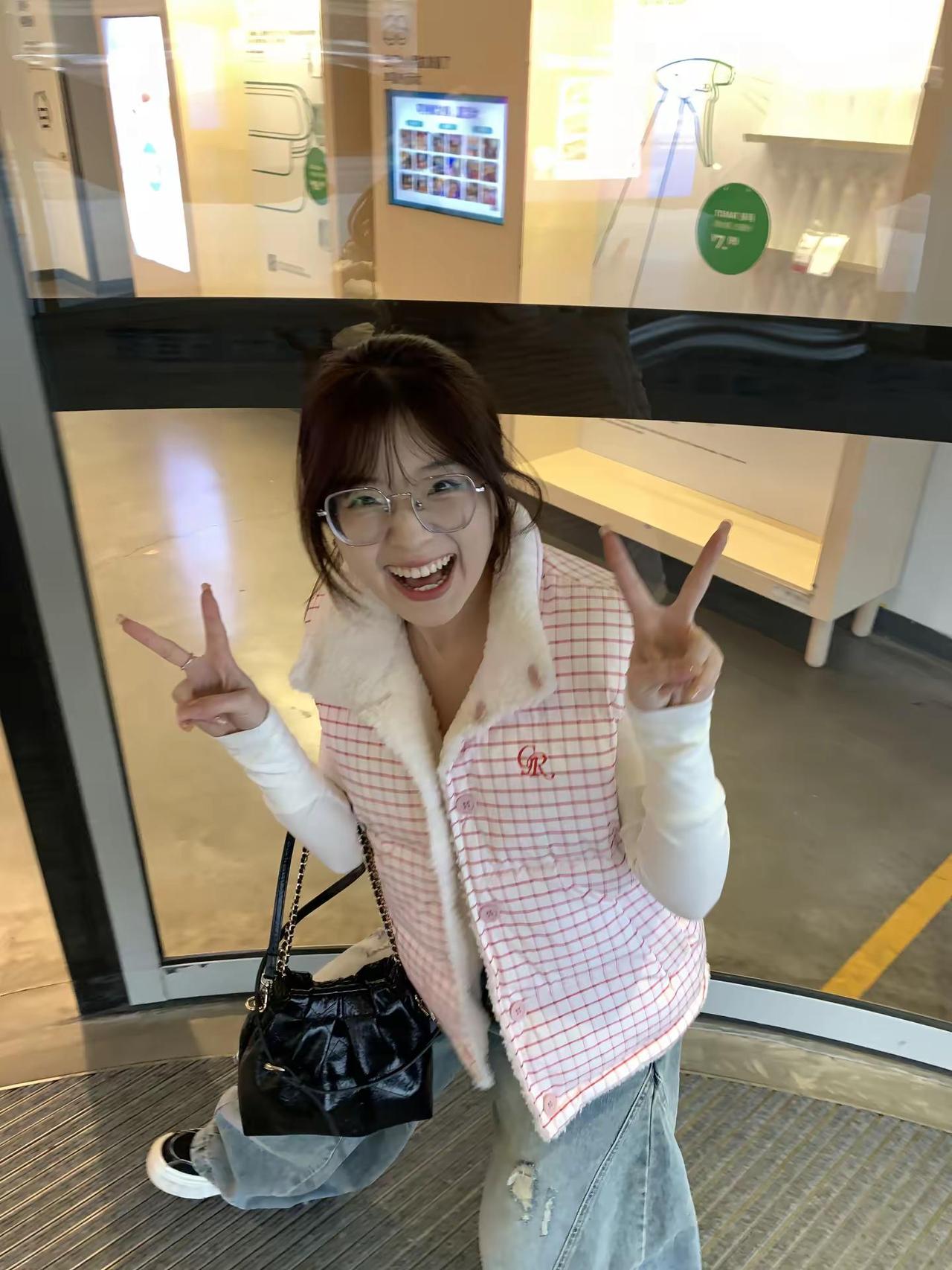 今天妆令人特别着迷～ootd