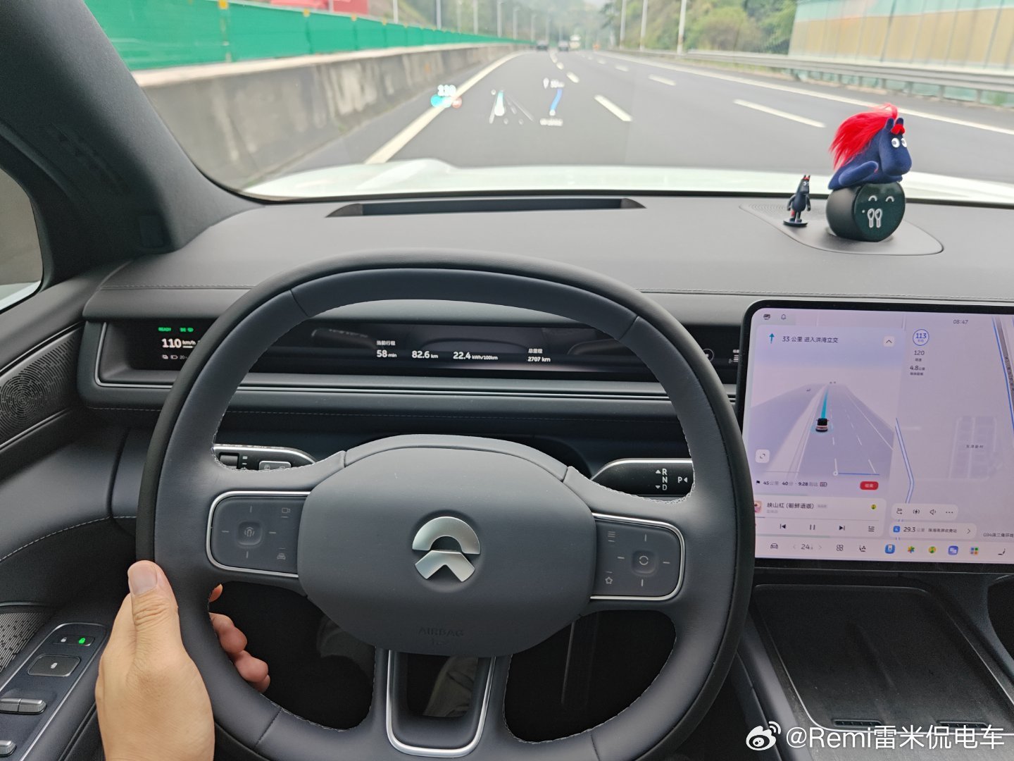 第1次跑一次高速，记一下能耗，一共跑了117公里，时间消耗一个小时17分钟，算下