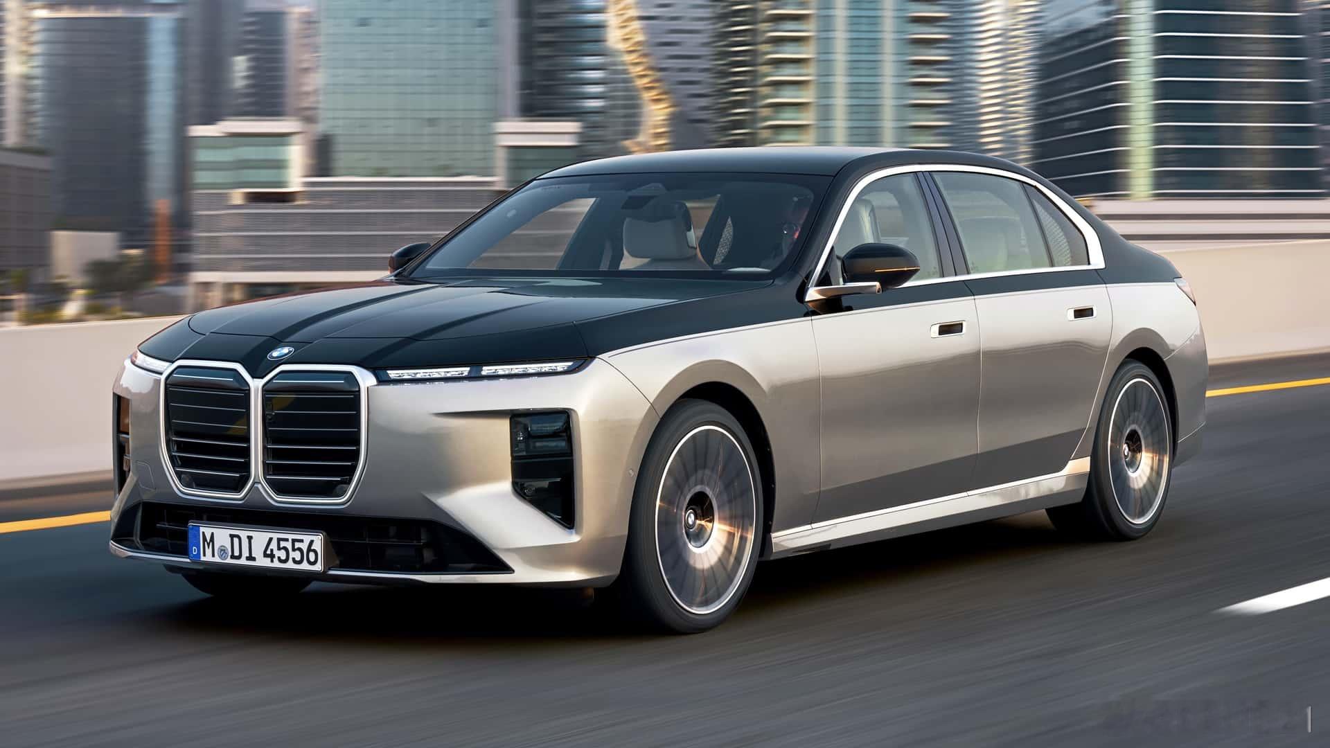 改款的宝马7系明确就是这样子了。内饰大量加入NeueKlasse的先锋设计，挺