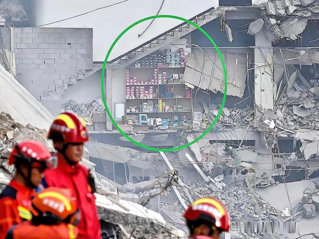 重庆彭水山体崩塌灾害，34名失联人员一直牵动着无数人的心。网上流传着一段让人