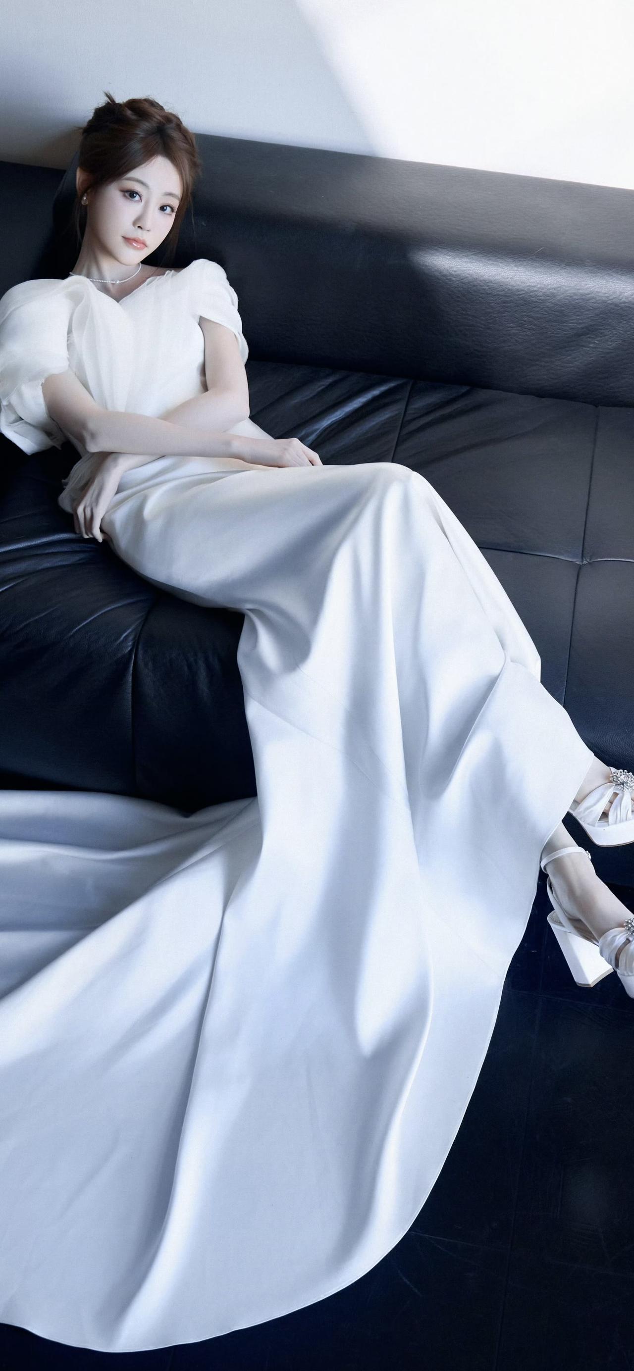 美女壁纸-第5915期-祝绪丹