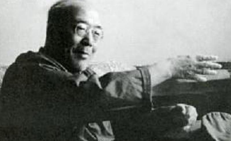 1955年大授衔，周总理给韩练成出了一道选择题：算起义将领，能评上将；按入党资历