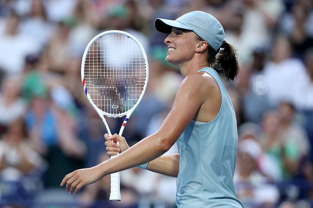 斯维亚泰克斩获多伦多冠军🏆WTA1000多伦多站女单决赛，7号种子斯维亚泰克以