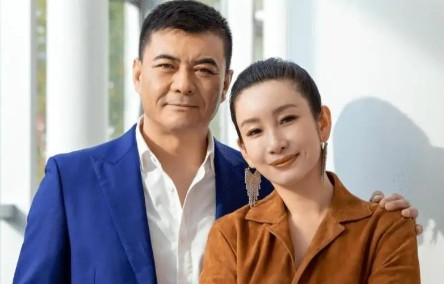 当年，王新军向秦海璐表白，秦海璐一口回绝:"对不起，我不是这种人，你有老婆和孩子