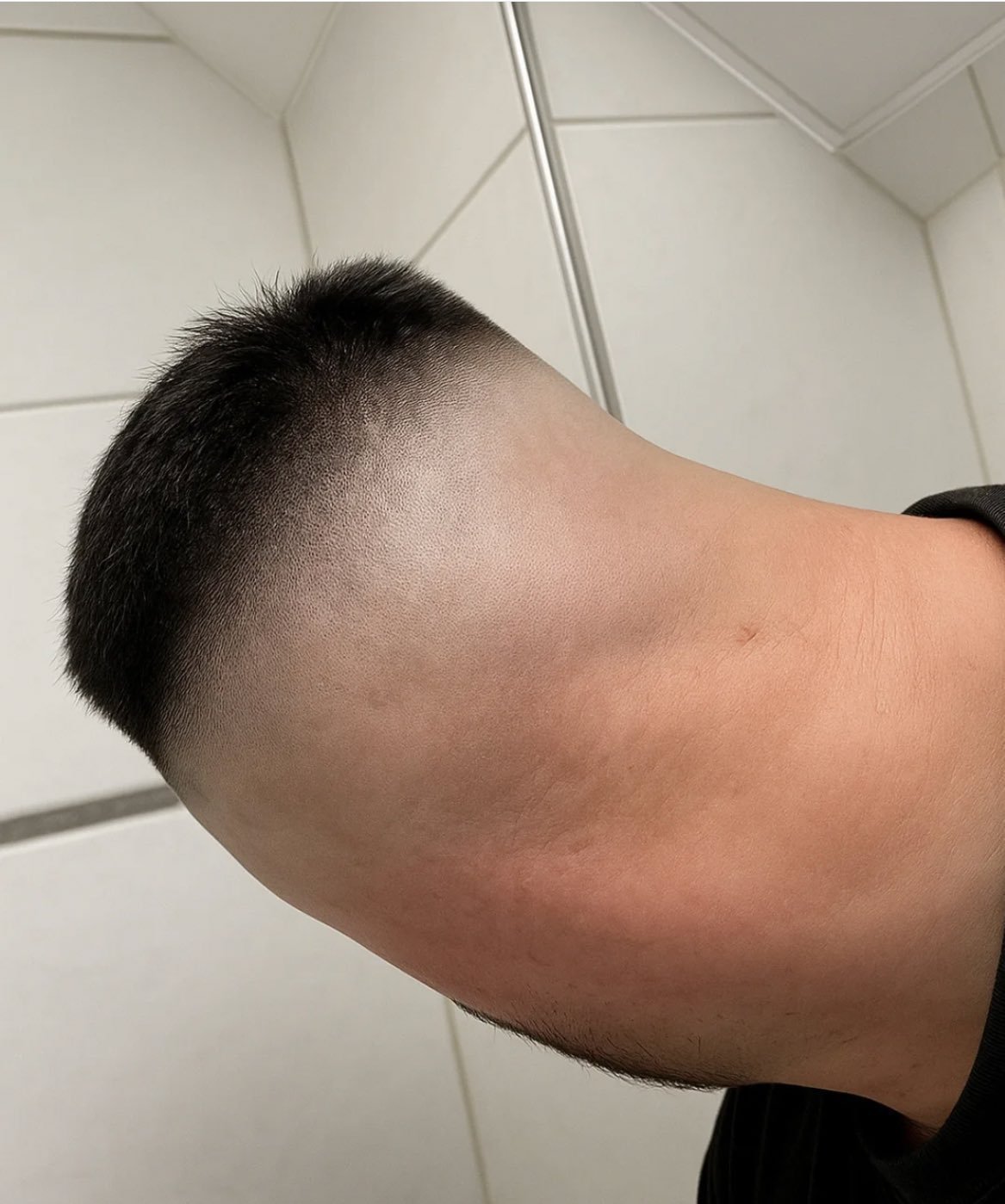 我只想知道耳朵去哪了​​​