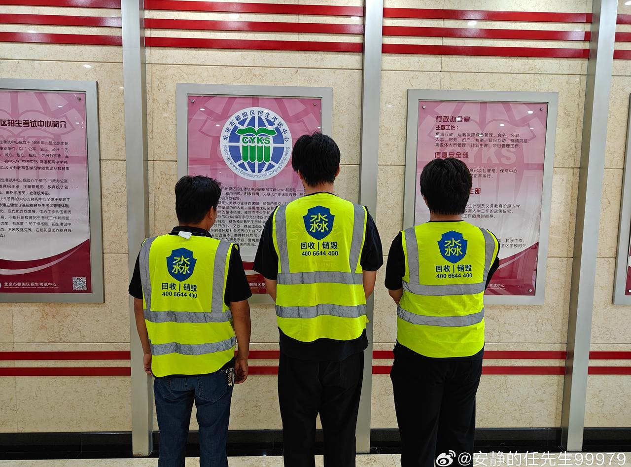 十万亿赛道竞逐：中国机器人企业开启技术突围新征程人形机器人被视作下一个十万亿级