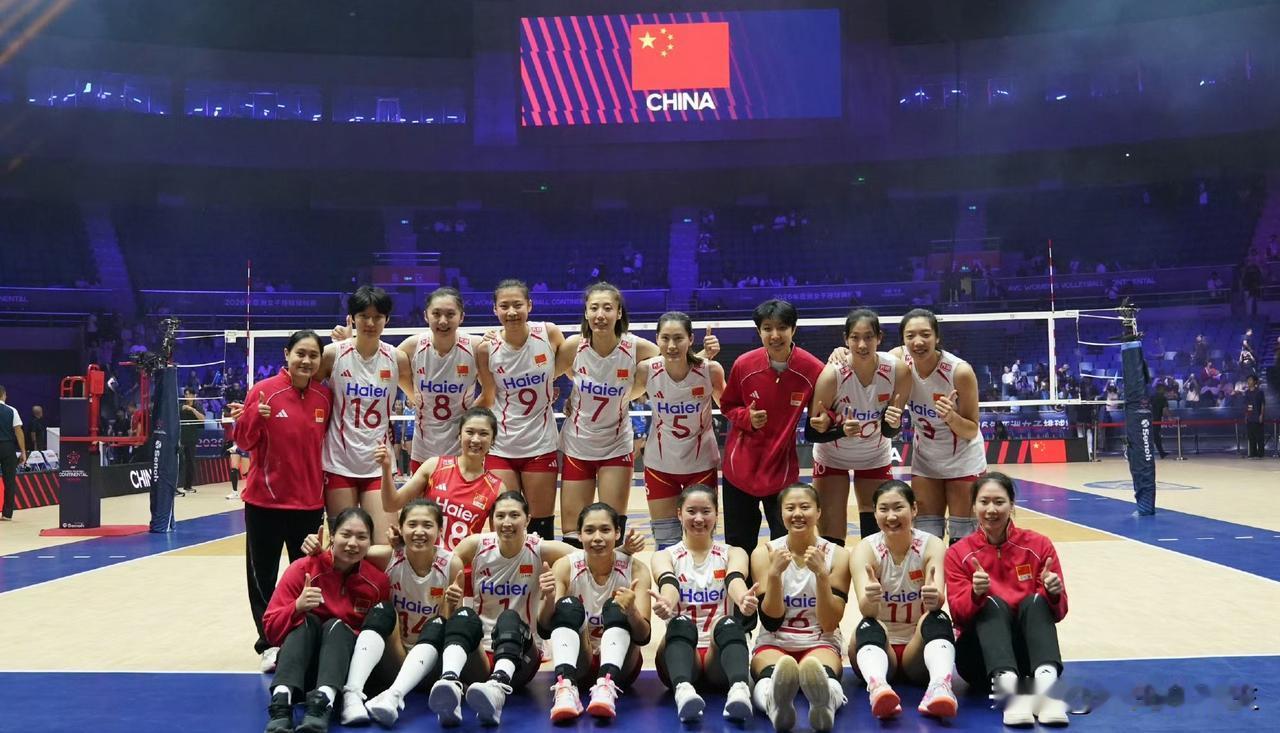 中国女排3-0横扫中国台北队，球员评分：龚翔宇95分，关键人物吴梦洁90分，