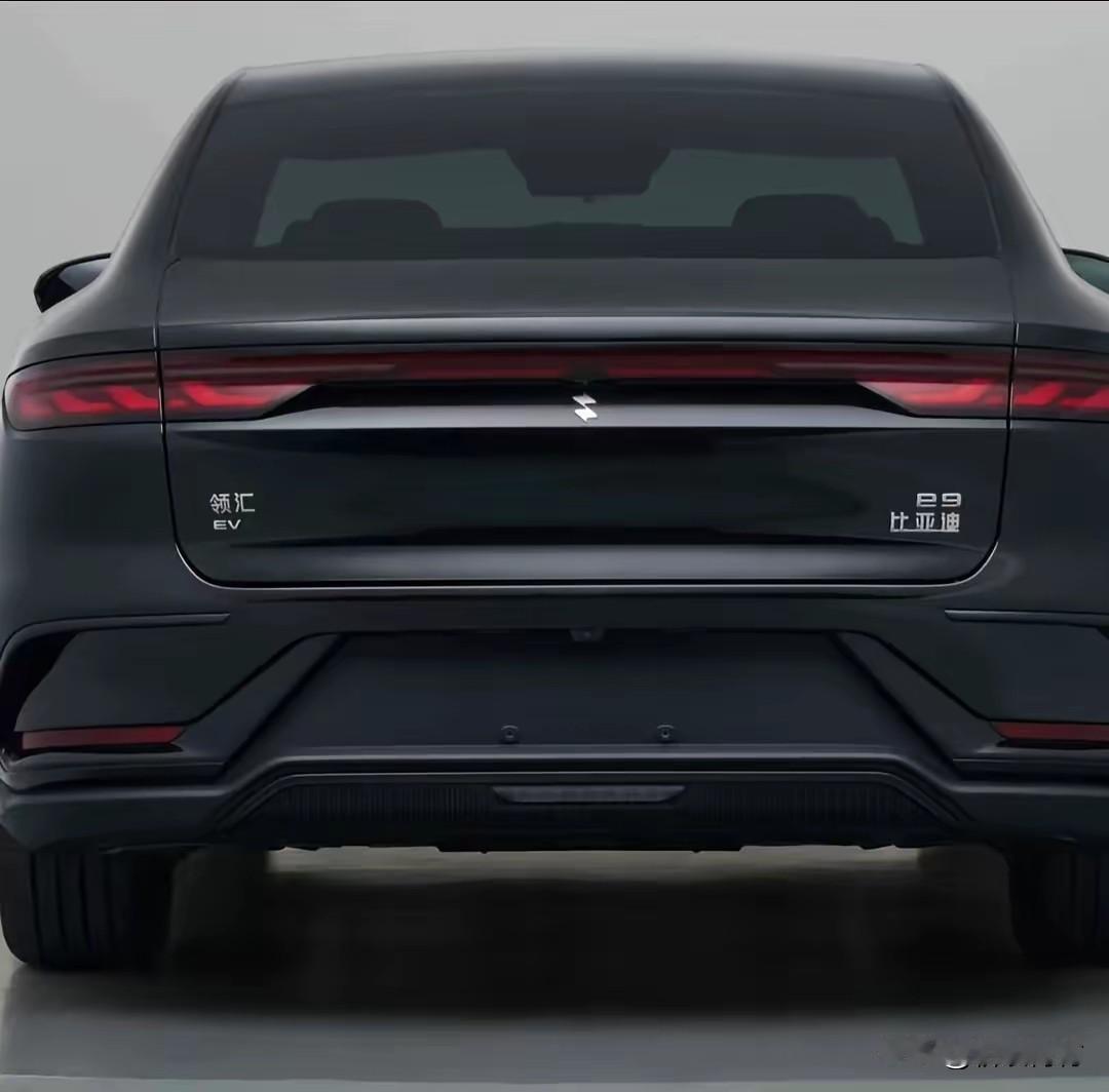 面向网约车市场！比亚迪推出新的汽车品牌领汇！之前很多人买比亚迪去跑网约车，久