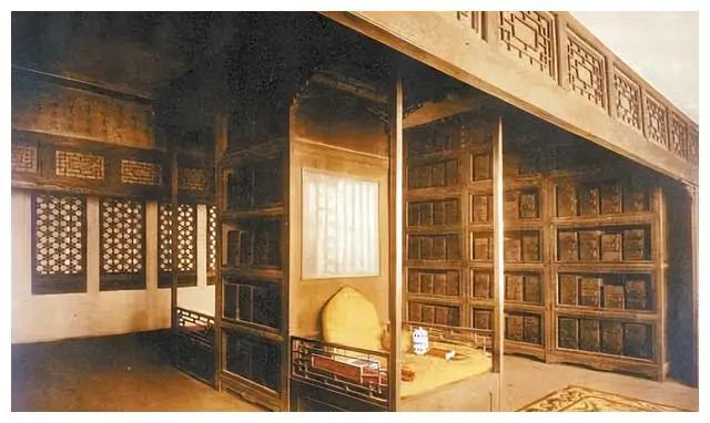 古代官方藏书楼怎么管理典籍，普通文人有没有机会进去翻阅？咸丰十一年（1861