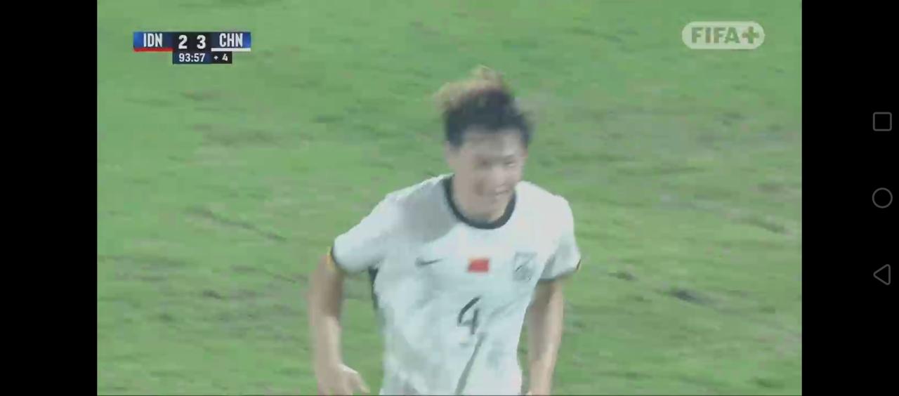 张伯霖绝杀！这球进得太戏剧性了！[捂脸哭][捂脸哭][捂脸哭][捂脸哭]最后一刻，反击