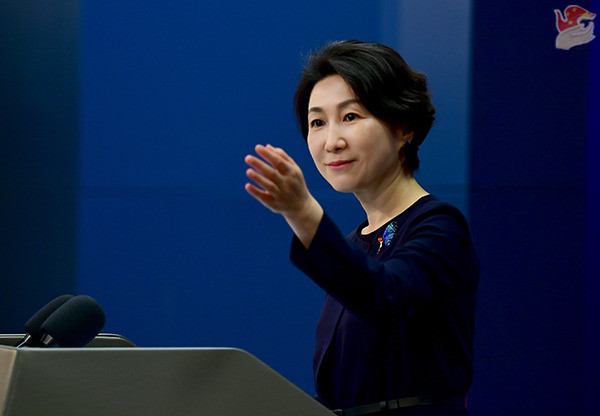中国海警铁线礁用水炮滋事哎哟喂！菲律宾那边炸了锅，说中国