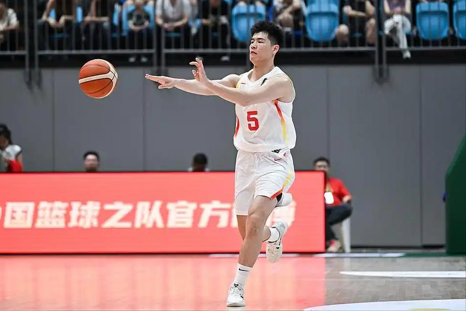 终获第13名！中国U19男篮扭转局面在哪个环节？本场获胜的最大功臣多少有点出乎预