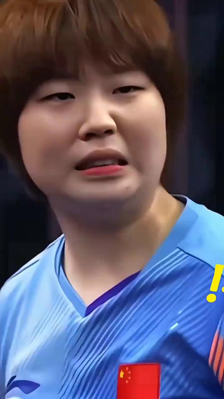 蒯曼被莎莎折磨出痛苦面具。莎莎爆发性的进攻，蒯曼快招架不住了，但蒯曼实力也不容