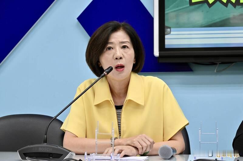 王育敏闪辞嘉义县党部主委犯众怒　党中央曝江启臣多次邀任总干事针对国民党不分区