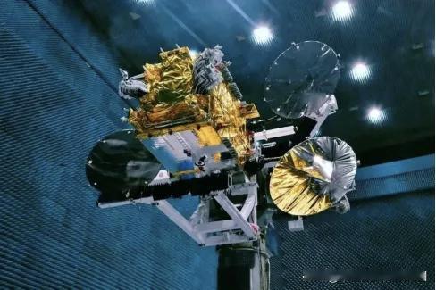 【2024年6月10日我国首颗全电推通信卫星定点成功】2024年6月10日10时