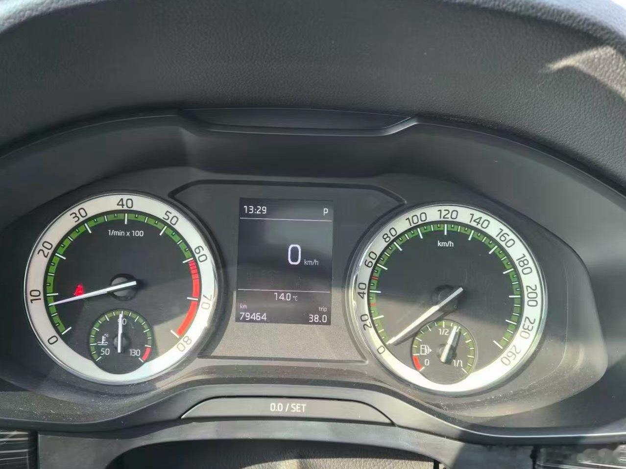 心累了，发车和客户收到车油量不一样找的一个大平台托运，上面商家各种找借口说提车后