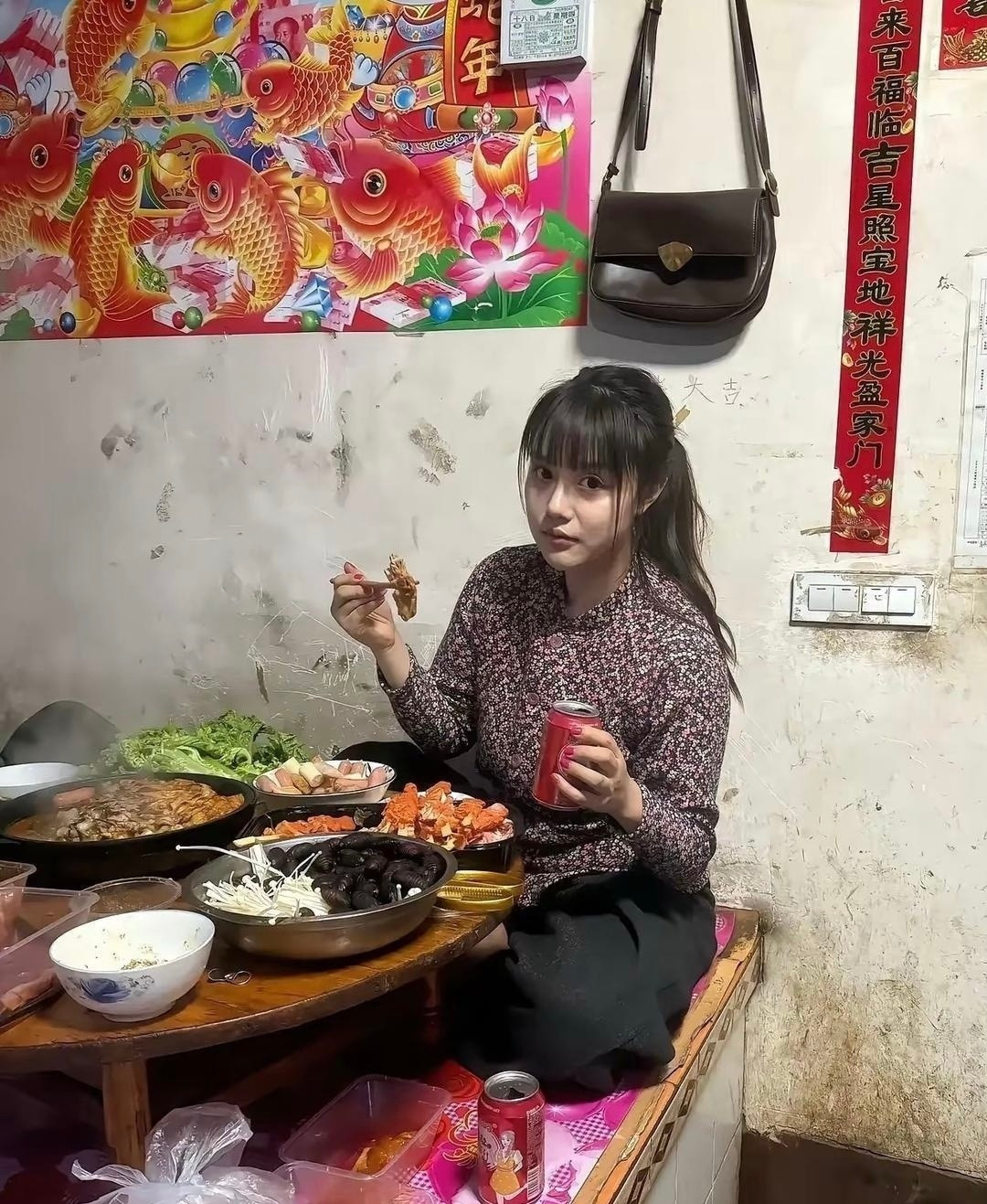 家里条件就这样，嫁人才是唯一翻身的路子。
